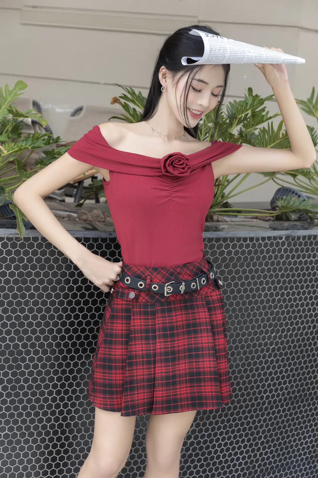 Áo thun trễ vai Nomi Shirt cực ngọt ngào