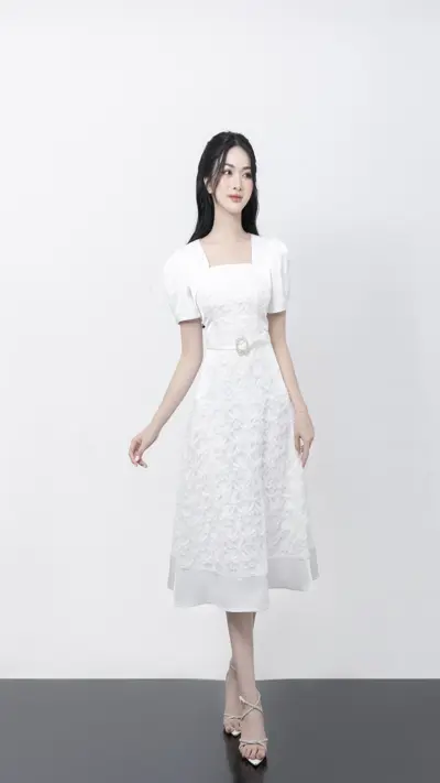 Đầm liền thời trang Lyvie Dress ren phối lụa sang trọng